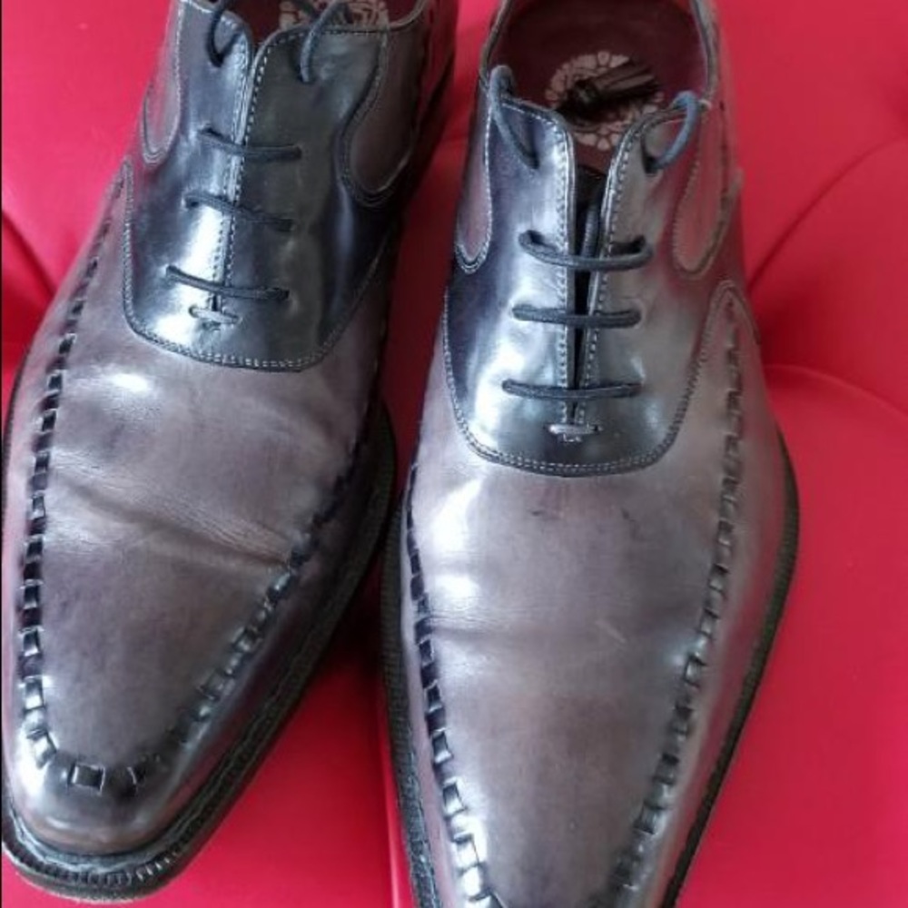 Dress shoes